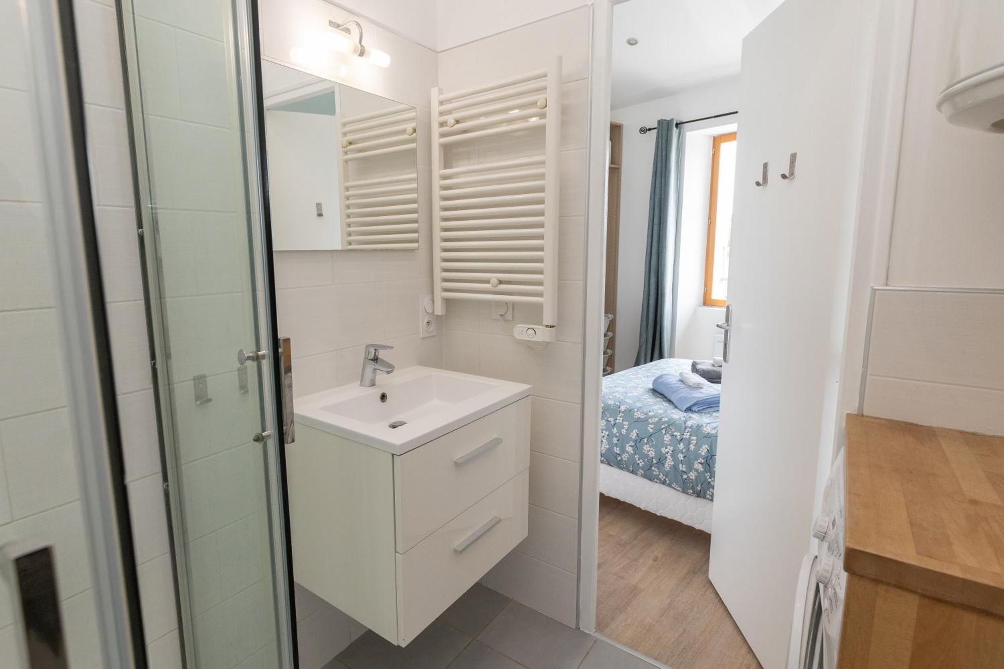 L'Isle En Blanc - Appartement Hypercentre - 4 Couchages LʼIsle-sur-la-Sorgue Exterior foto