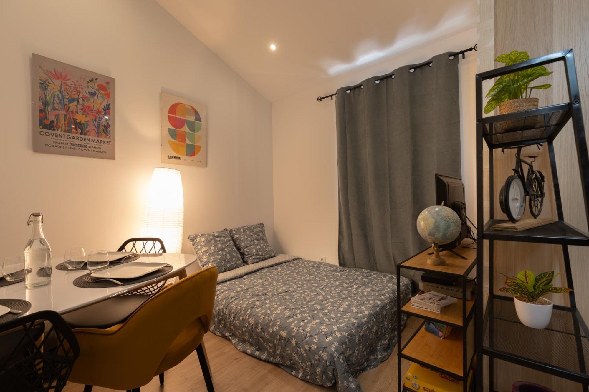 L'Isle En Blanc - Appartement Hypercentre - 4 Couchages LʼIsle-sur-la-Sorgue Exterior foto